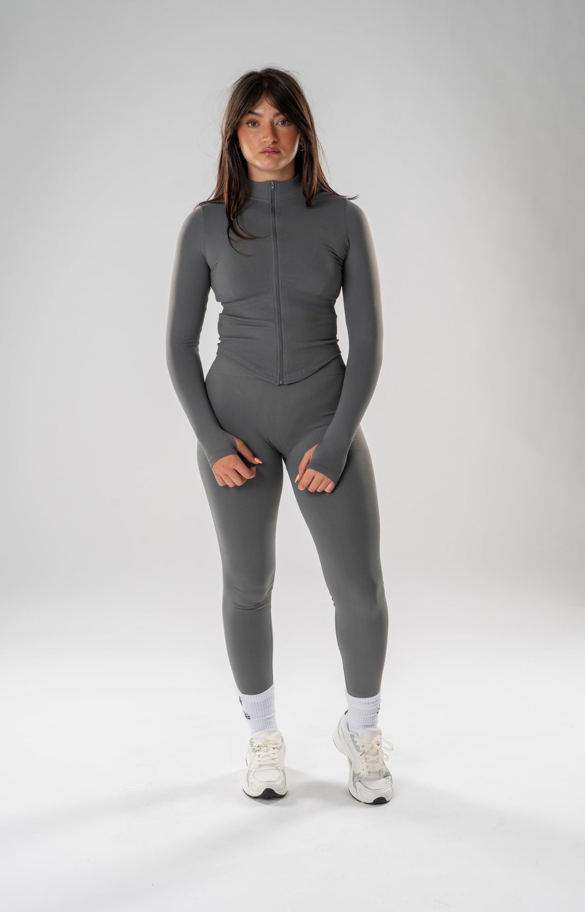 Model wears small
